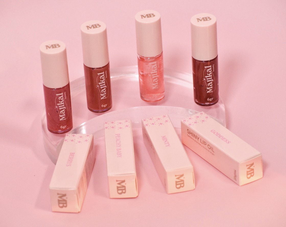 Shiny lip oil 